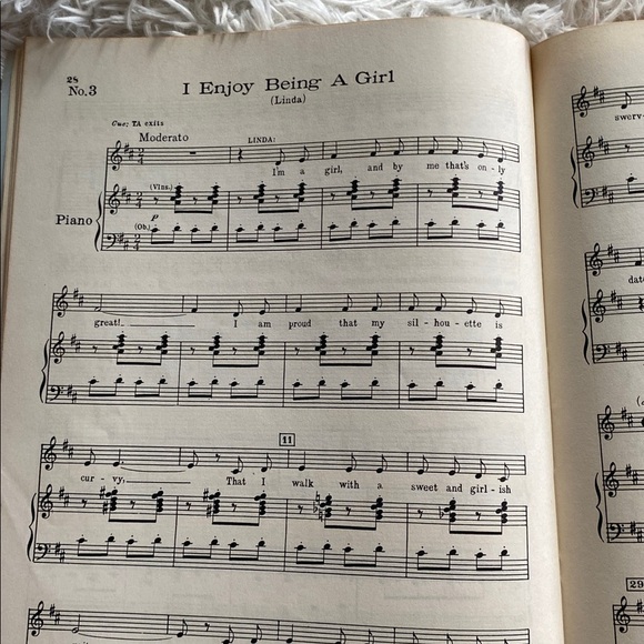 FLOWER DRUM SONG  COMPLETE VOCAL SCORE Rodgers and Hammerstein - Picture 10 of 10